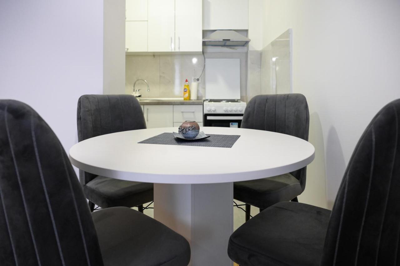 Porta Apartment スコピエ エクステリア 写真